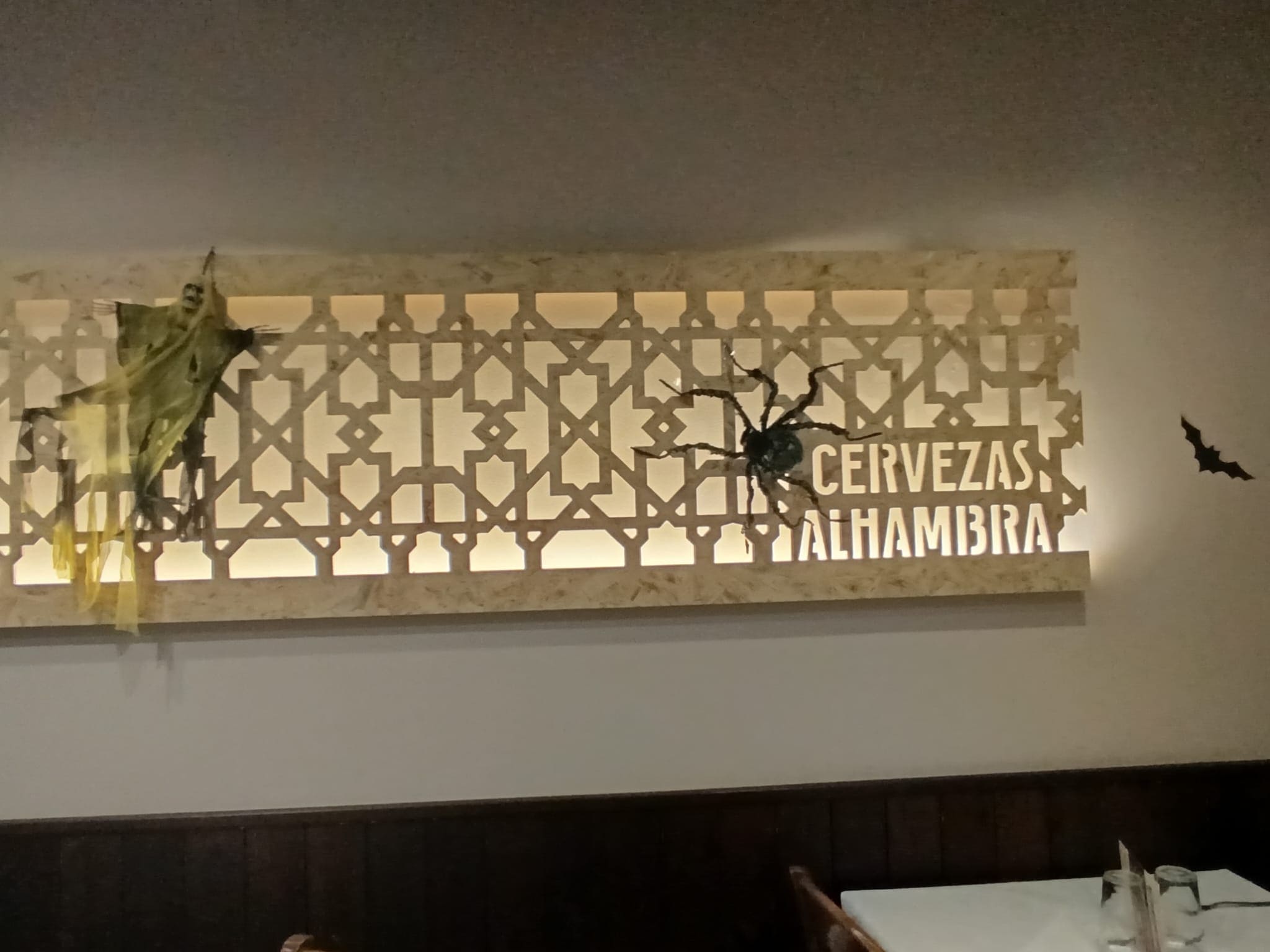 cerveza-alhambra-2
